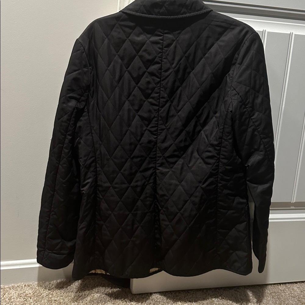 Burberry Black Quilted Utility Jacket with Signature Check Lining - Picture 5 of 8